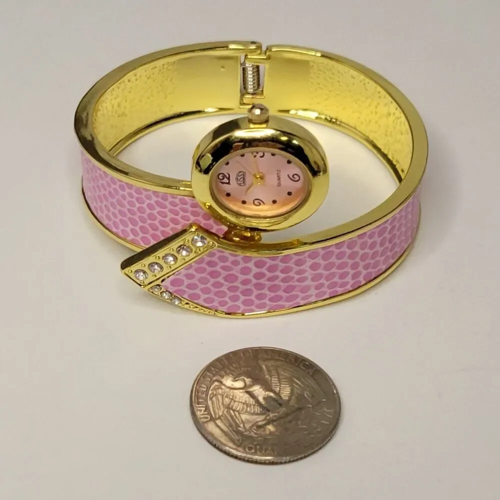 USS Women's Watch